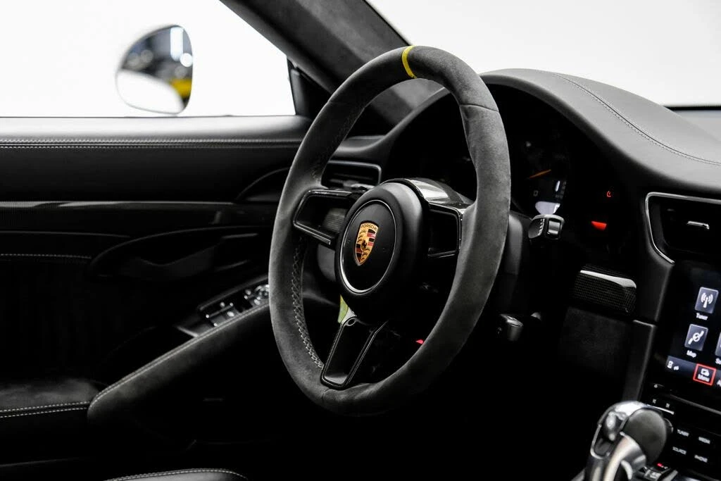 2018 Porsche 991 GT2 RS - Image 16 of 31