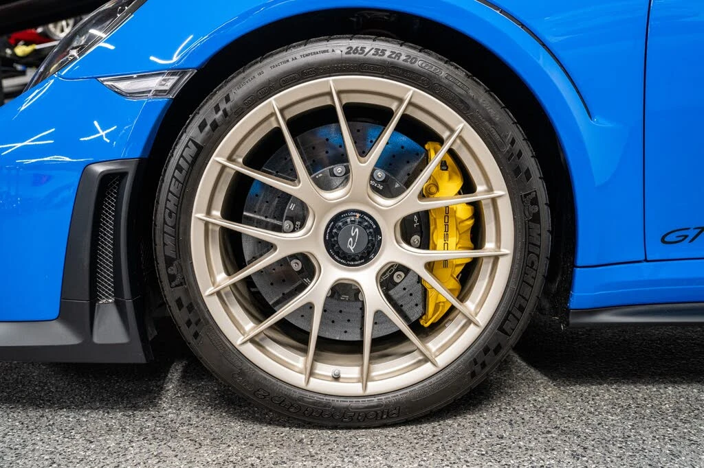 2018 Porsche 991 GT2 RS - Image 9 of 31