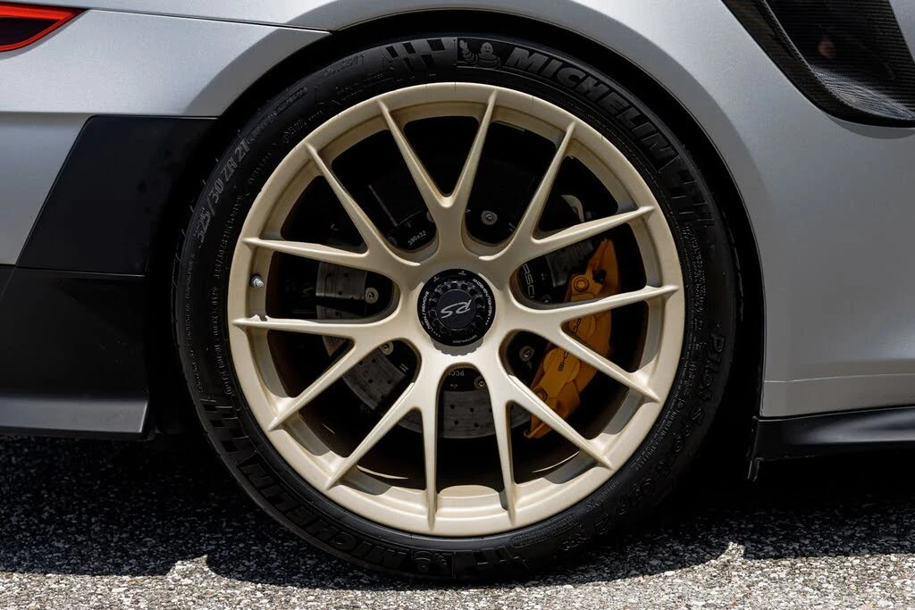 2018 Porsche 991 GT2 RS - Image 12 of 31