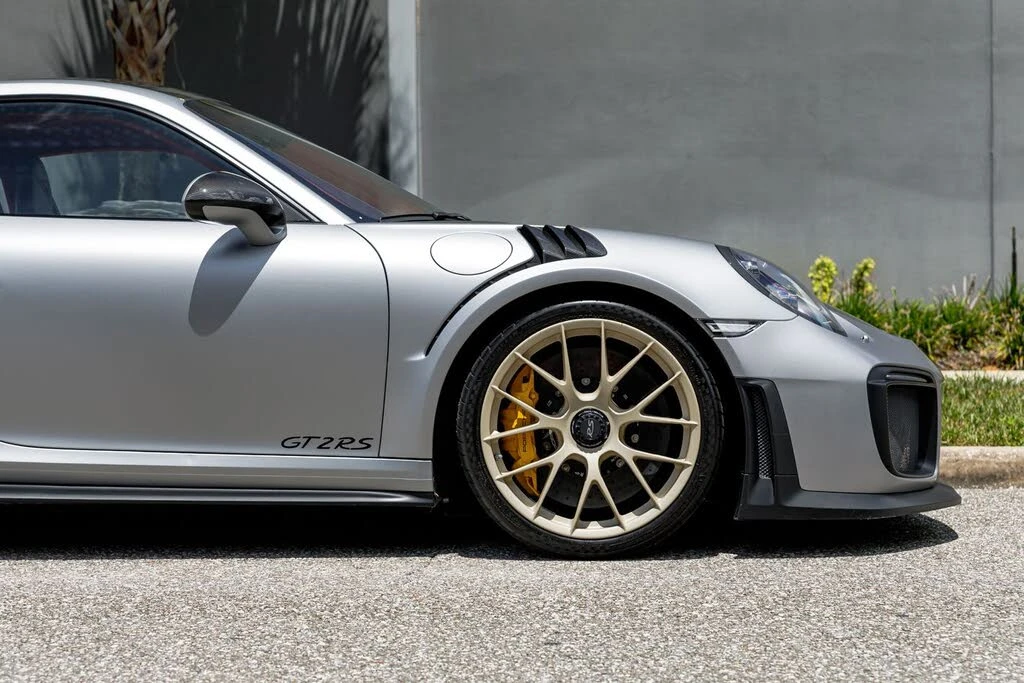2018 Porsche 991 GT2 RS - Image 9 of 31