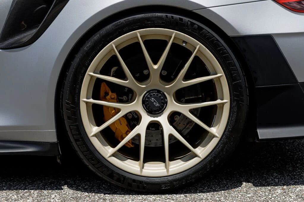 2018 Porsche 991 GT2 RS - Image 28 of 31