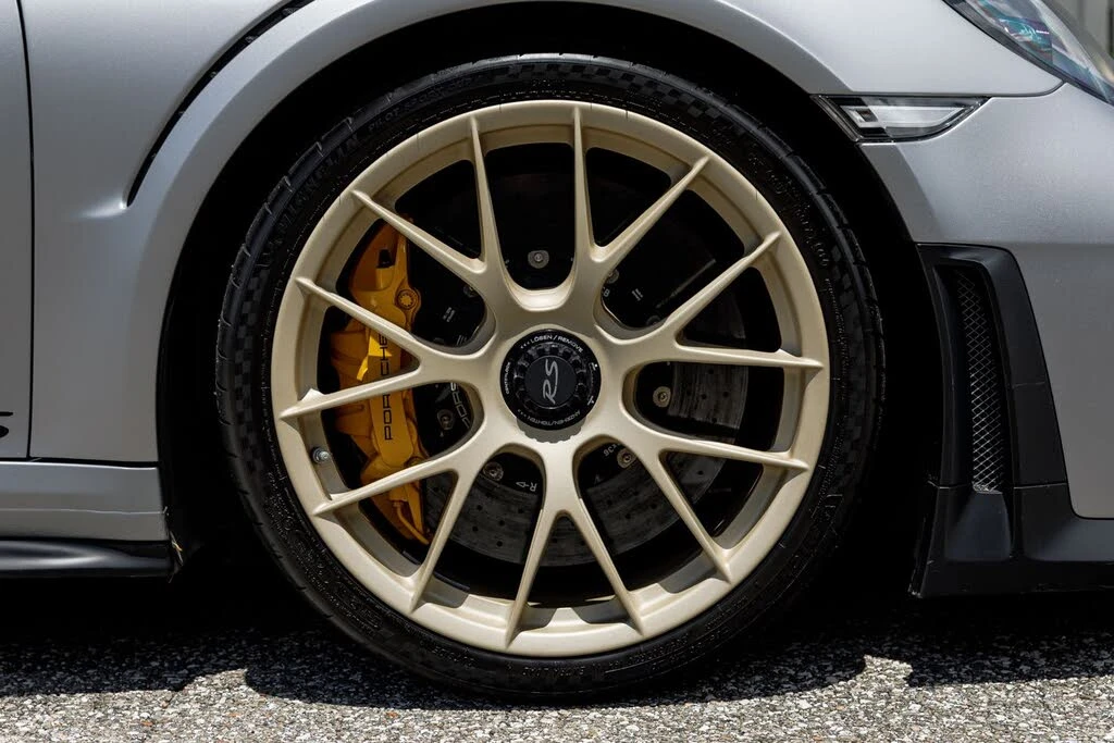 2018 Porsche 991 GT2 RS - Image 17 of 31