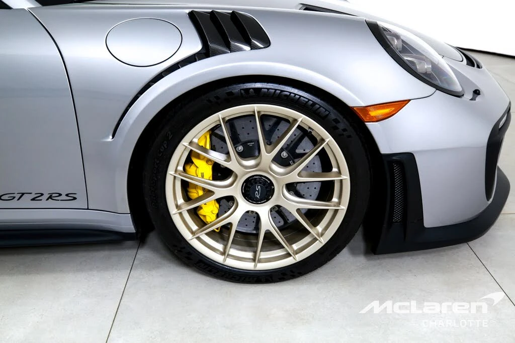 2018 Porsche 991 GT2 RS - Image 27 of 31
