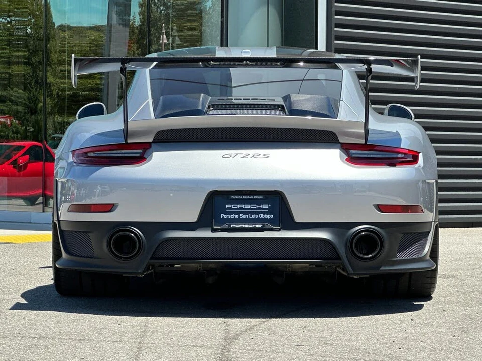 2018 Porsche 991 GT2 RS - Image 7 of 31