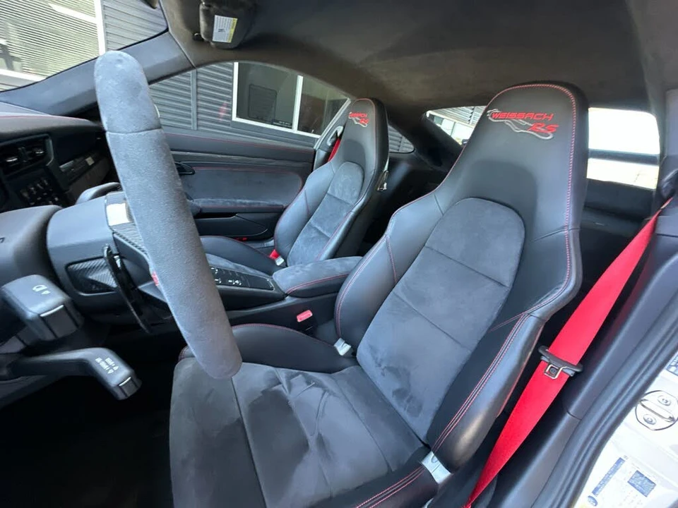 2018 Porsche 991 GT2 RS - Image 5 of 31