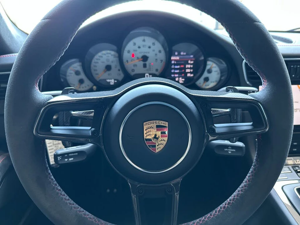 2018 Porsche 991 GT2 RS - Image 27 of 31