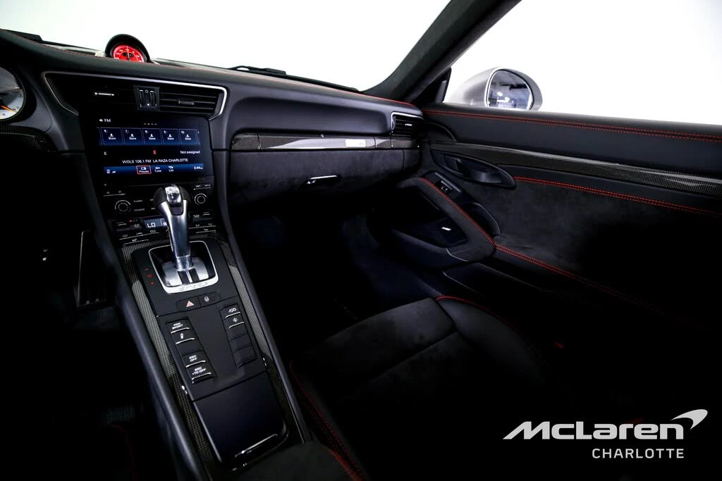 2018 Porsche 991 GT2 RS - Image 15 of 31
