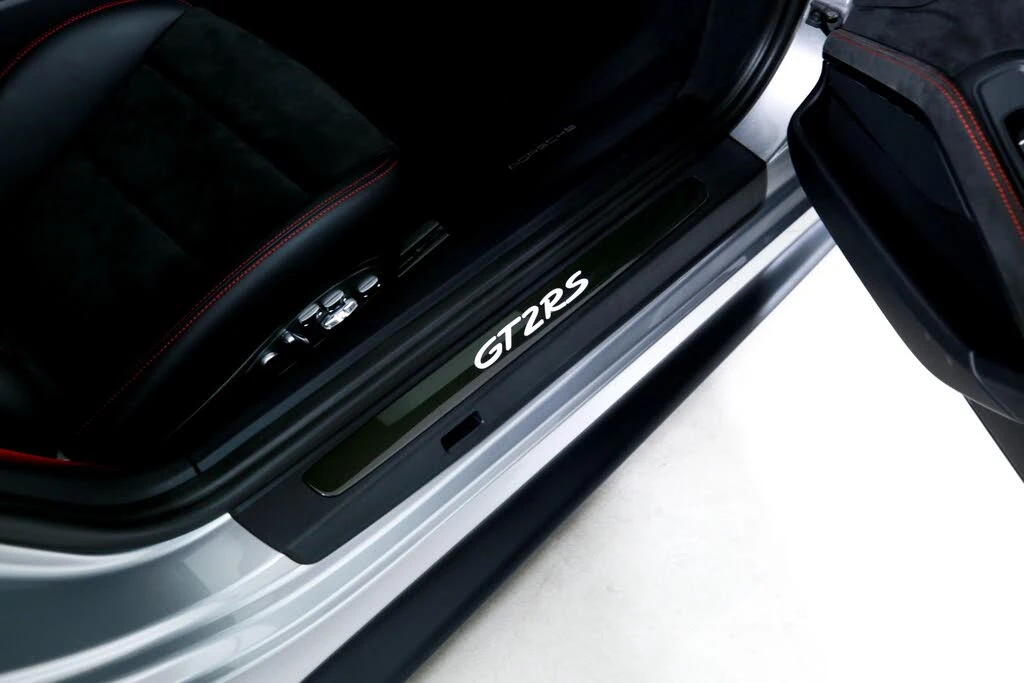 2018 Porsche 991 GT2 RS - Image 24 of 31