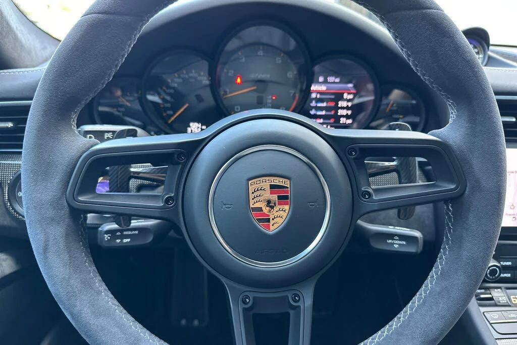 2018 Porsche 991 GT2 RS - Image 27 of 31
