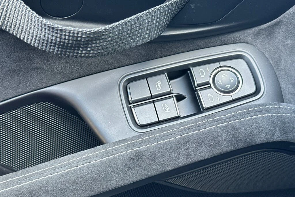 2018 Porsche 991 GT2 RS - Image 13 of 31