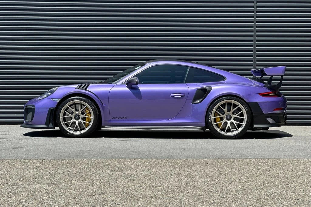 2018 Porsche 991 GT2 RS - Image 2 of 31