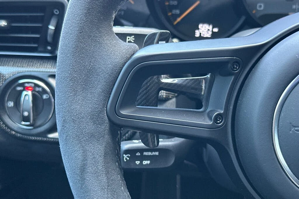 2018 Porsche 991 GT2 RS - Image 28 of 31