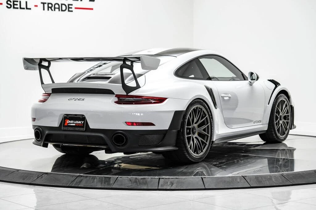 2018 Porsche 991 GT2 RS - Image 6 of 31