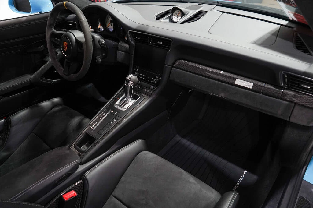 2018 Porsche 991 GT2 RS - Image 16 of 31