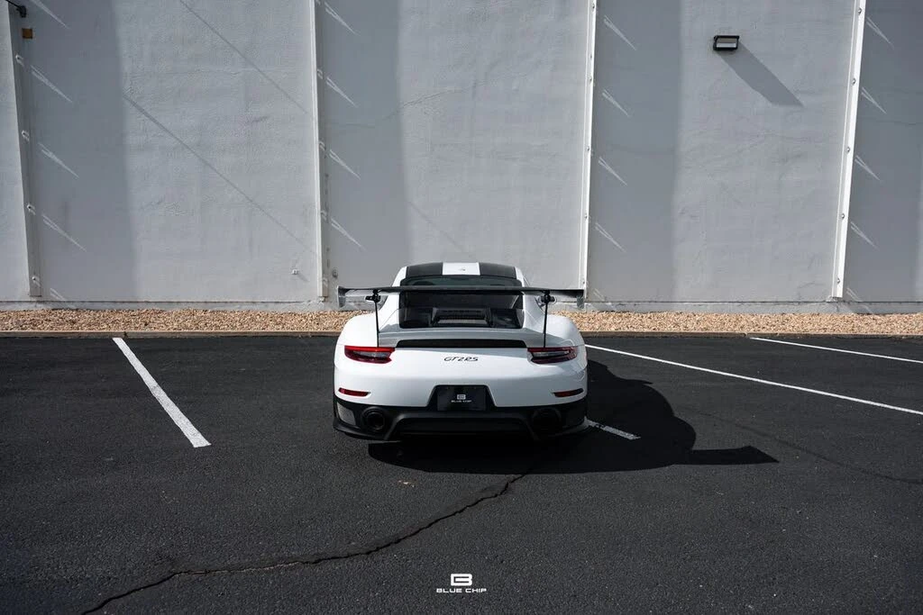 2018 Porsche 991 GT2 RS - Image 5 of 31
