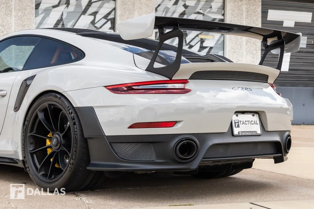 2018 Porsche 991 GT2 RS - Image 12 of 31
