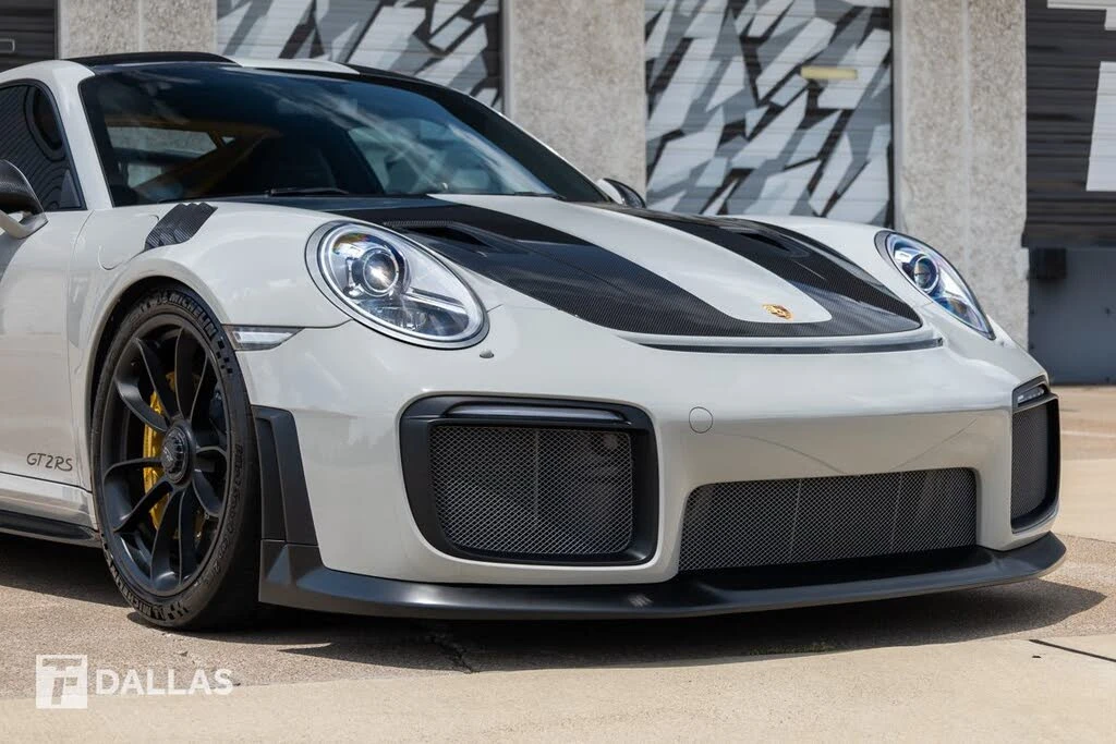2018 Porsche 991 GT2 RS - Image 3 of 31