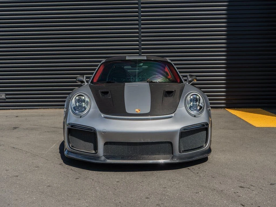 2018 Porsche 991 GT2 RS - Image 6 of 31
