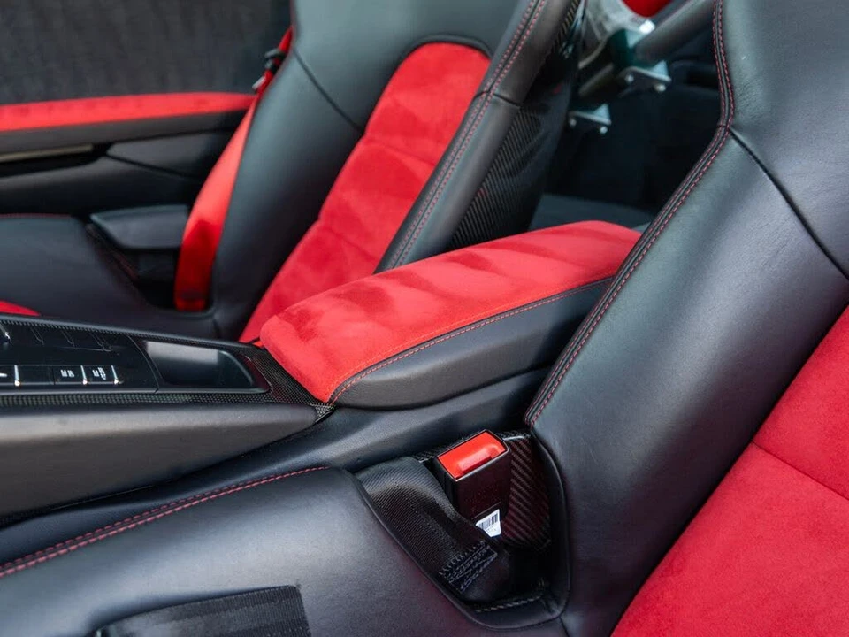 2018 Porsche 991 GT2 RS - Image 25 of 31