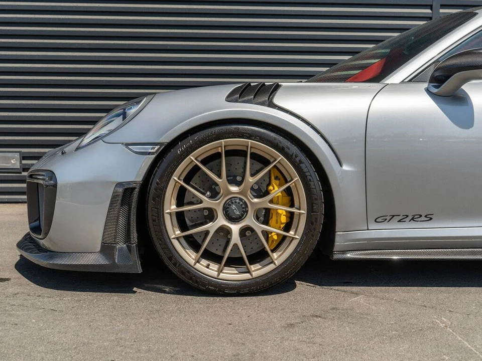 2018 Porsche 991 GT2 RS - Image 12 of 31
