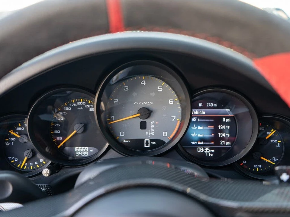 2018 Porsche 991 GT2 RS - Image 16 of 31