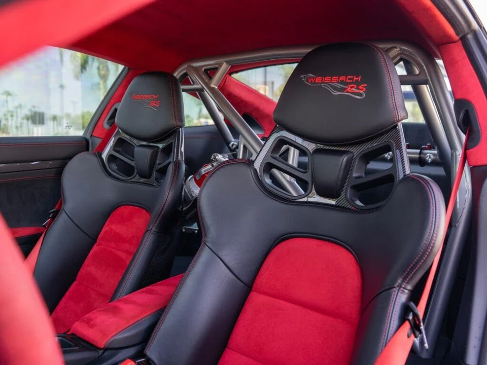 2018 Porsche 991 GT2 RS - Image 5 of 31
