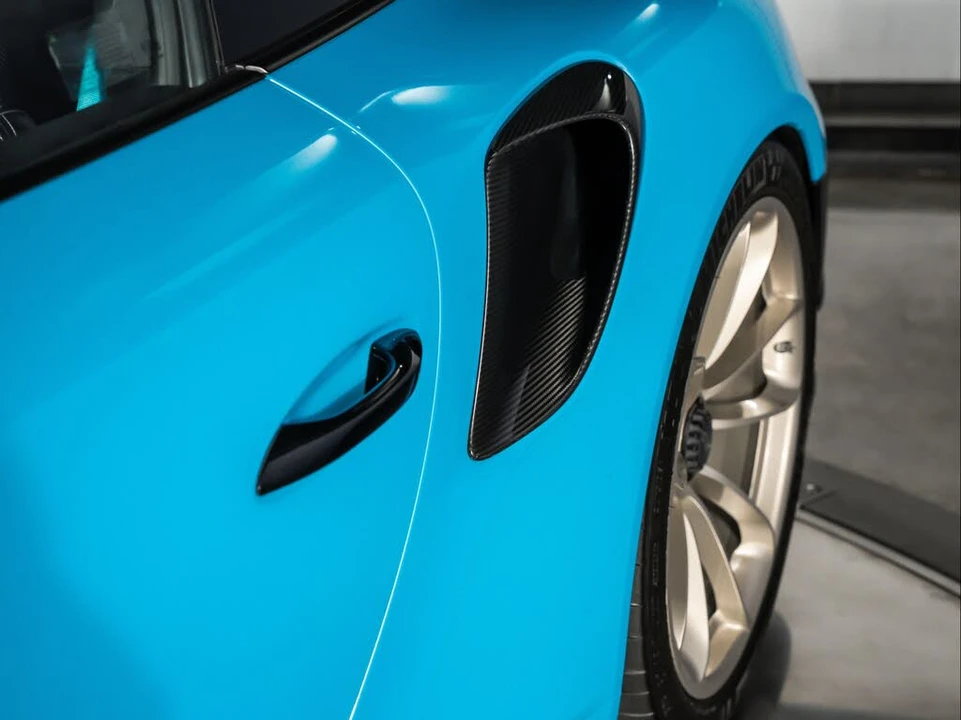 2018 Porsche 991 GT2 RS - Image 14 of 31