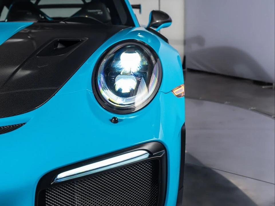2018 Porsche 991 GT2 RS - Image 12 of 31
