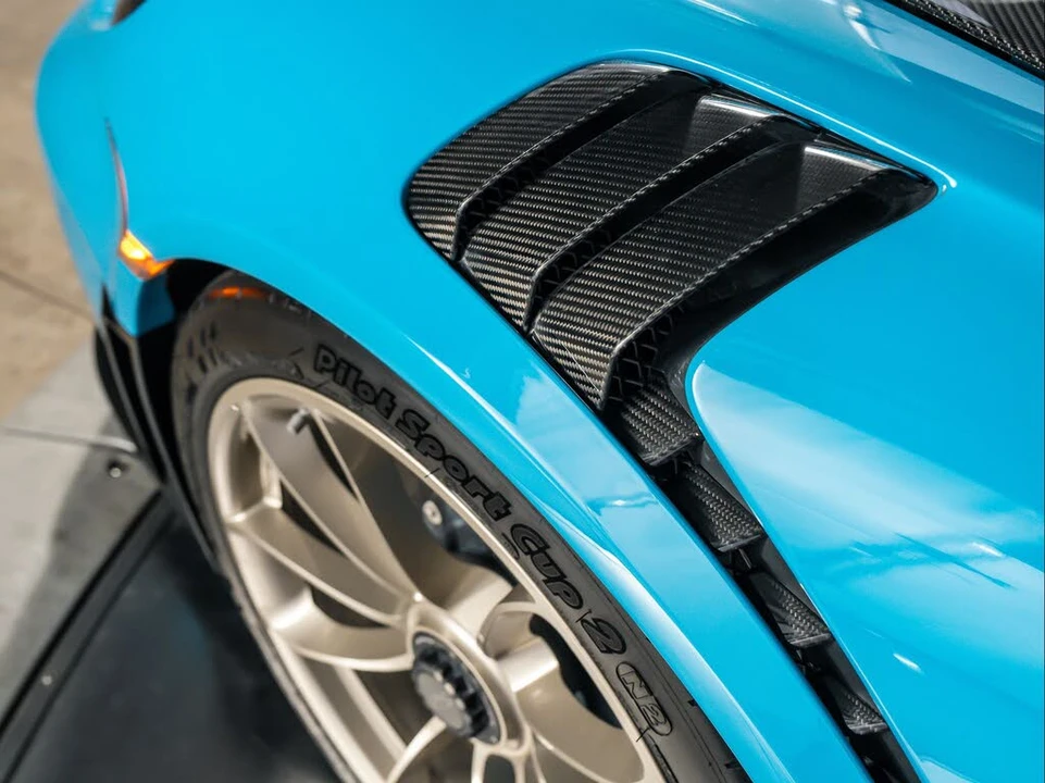 2018 Porsche 991 GT2 RS - Image 17 of 31