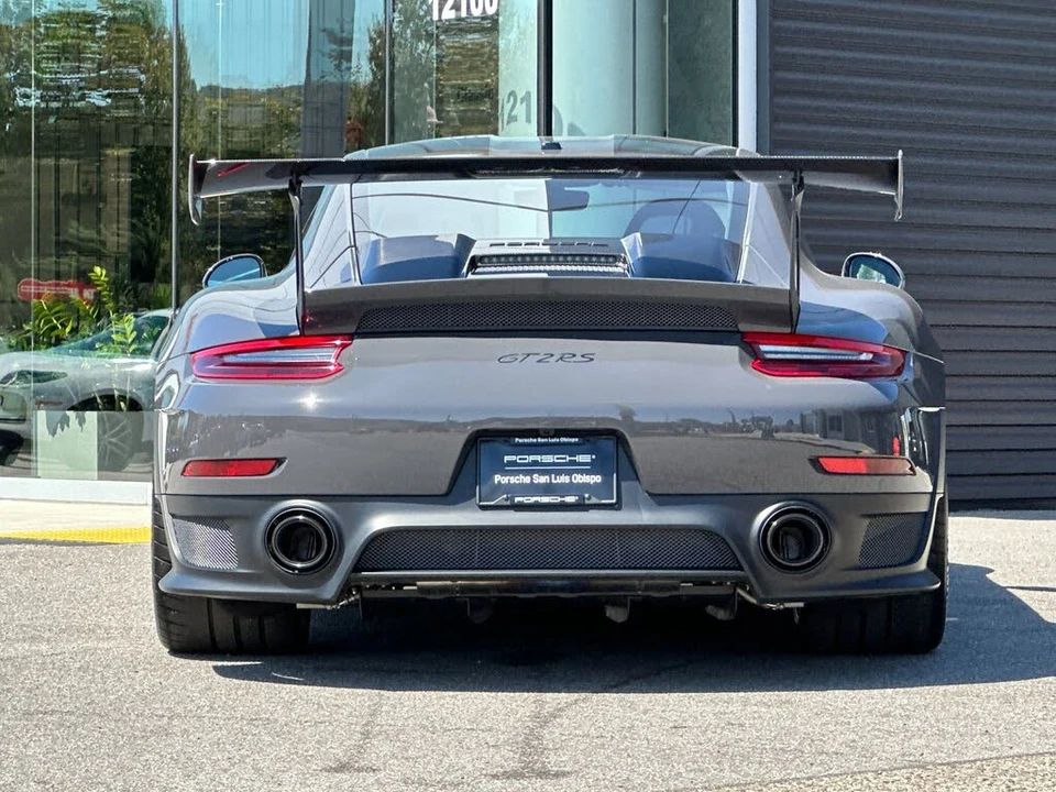 2018 Porsche 991 GT2 RS - Image 7 of 31