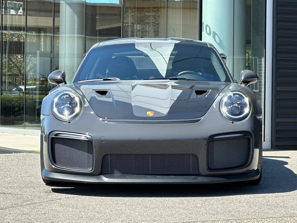 2018 Porsche 991 GT2 RS - Image 11 of 31