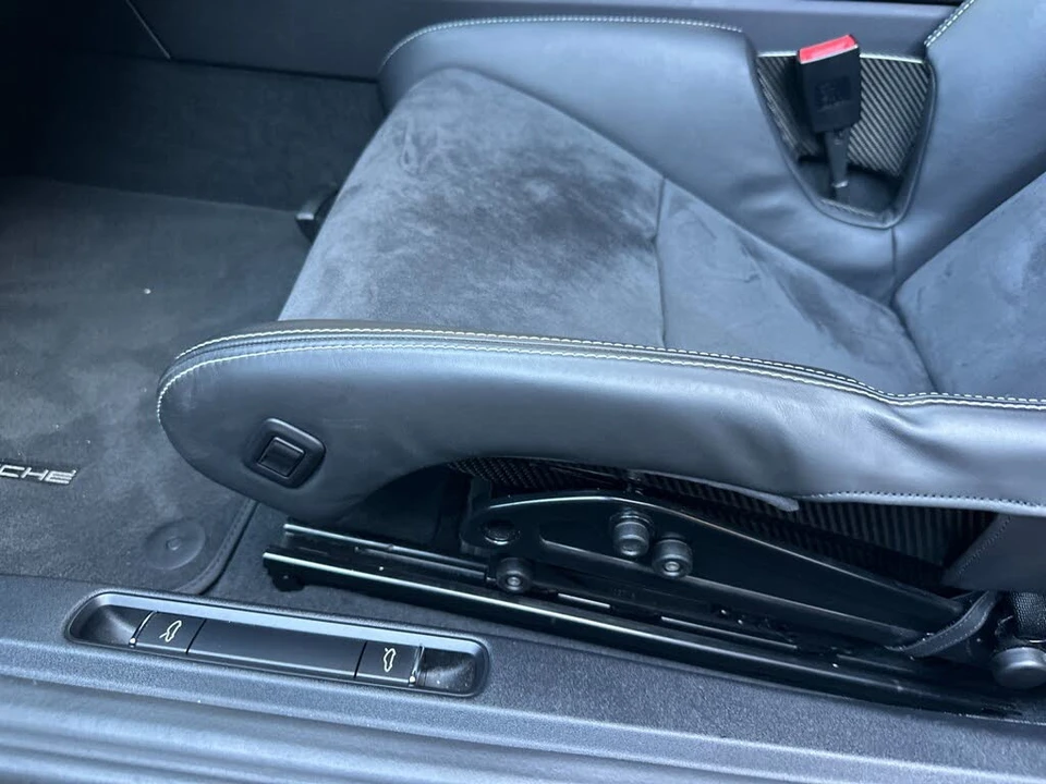 2018 Porsche 991 GT2 RS - Image 14 of 31