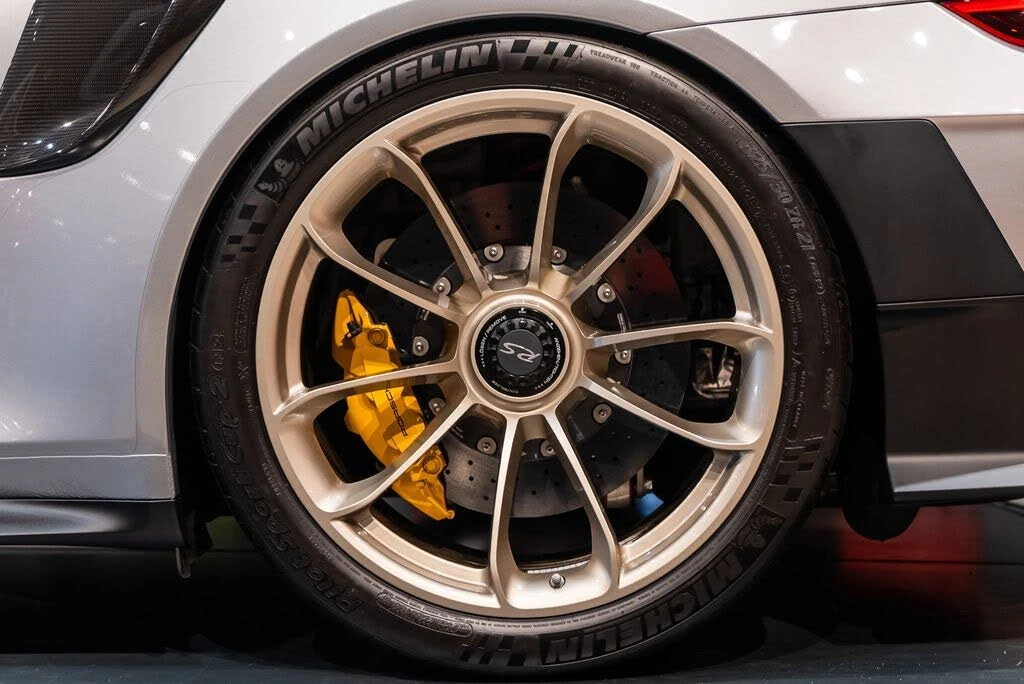 2018 Porsche 991 GT2 RS - Image 18 of 31