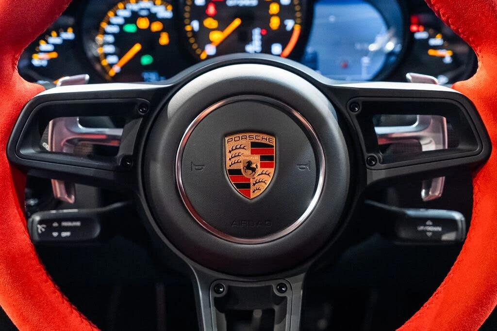 2018 Porsche 991 GT2 RS - Image 28 of 31