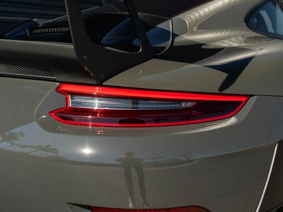 2018 Porsche 991 GT2 RS - Image 14 of 31