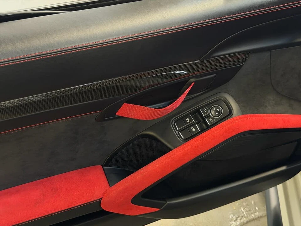2018 Porsche 991 GT2 RS - Image 26 of 31