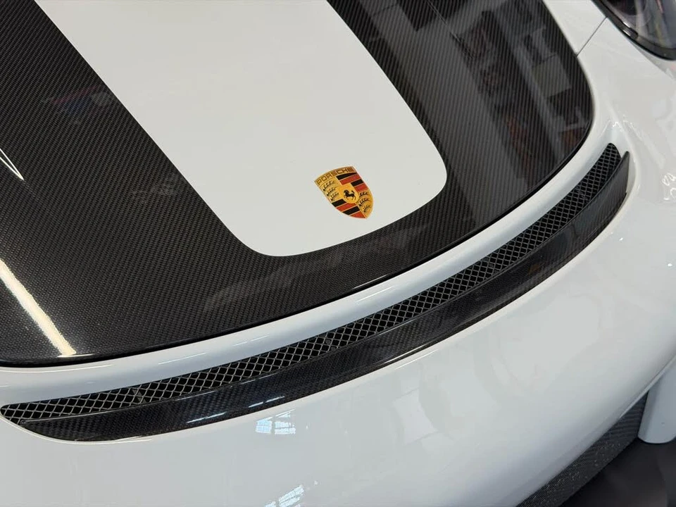 2018 Porsche 991 GT2 RS - Image 11 of 31