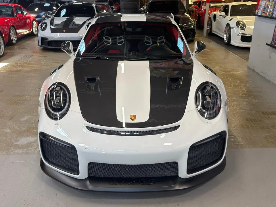2018 Porsche 991 GT2 RS - Image 3 of 31