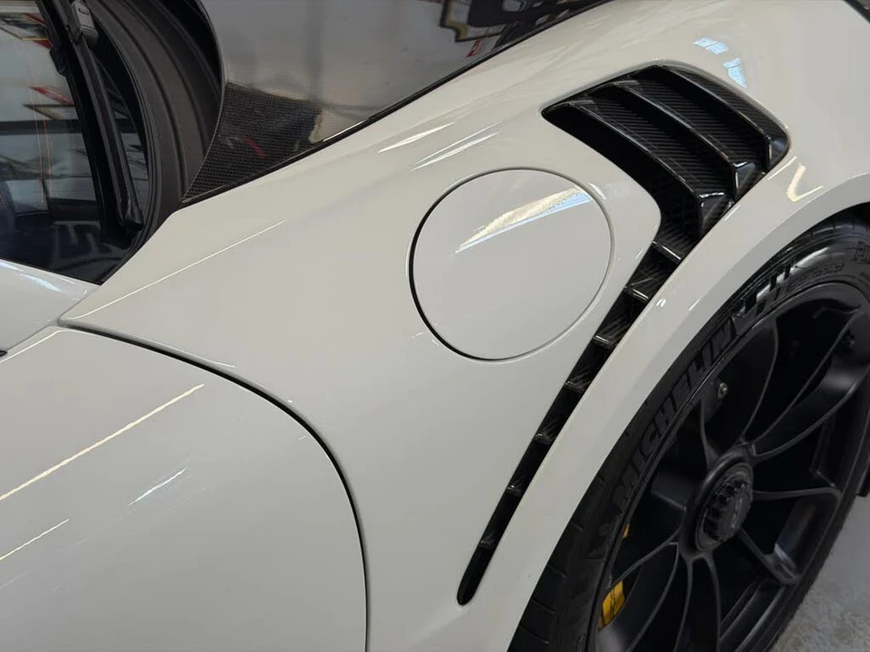 2018 Porsche 991 GT2 RS - Image 13 of 31