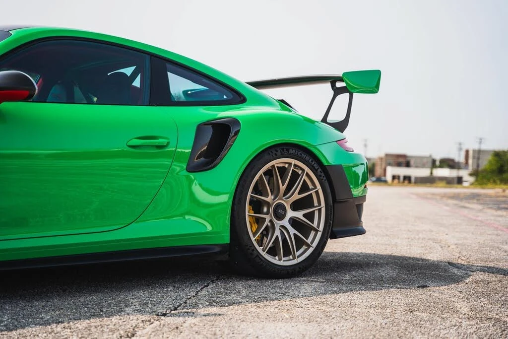2018 Porsche 991 GT2 RS - Image 6 of 31