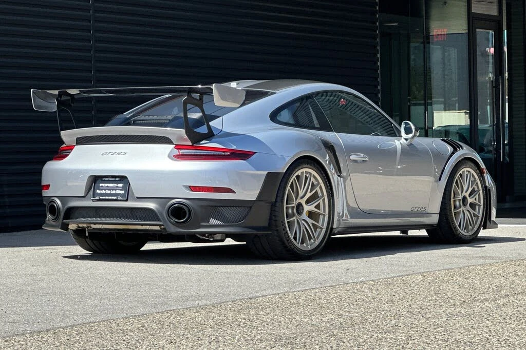 2018 Porsche 991 GT2 RS - Image 8 of 31