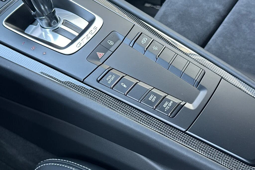 2018 Porsche 991 GT2 RS - Image 24 of 31