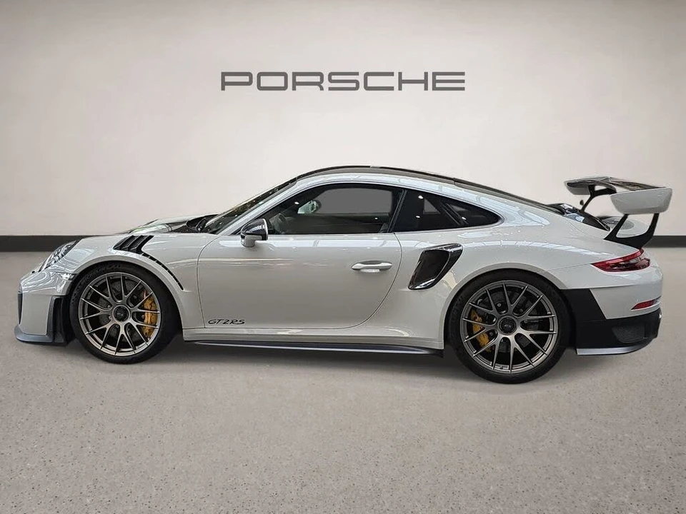 2018 Porsche 991 GT2 RS - Image 2 of 30