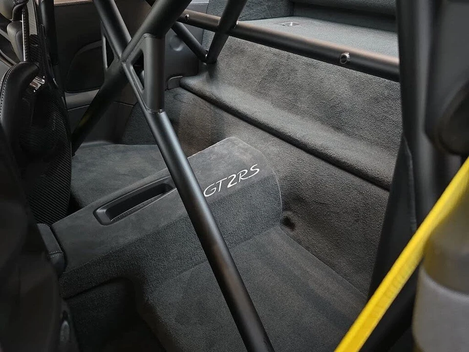2018 Porsche 991 GT2 RS - Image 27 of 30