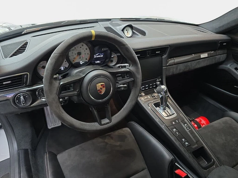 2018 Porsche 991 GT2 RS - Image 12 of 30