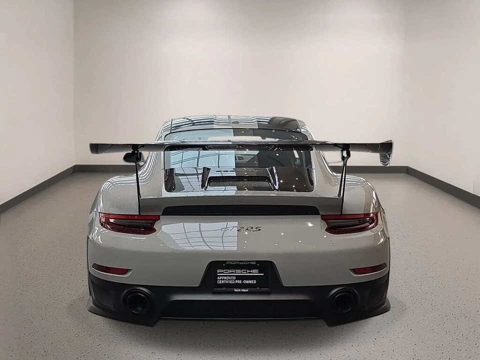 2018 Porsche 991 GT2 RS - Image 6 of 30