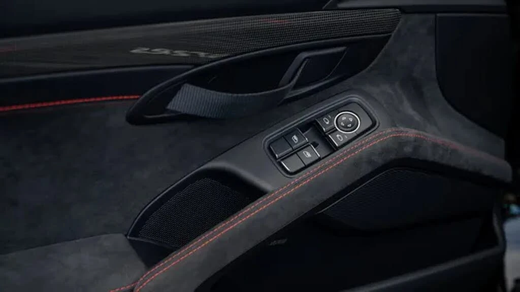 2018 Porsche 991 GT2 RS - Image 11 of 11