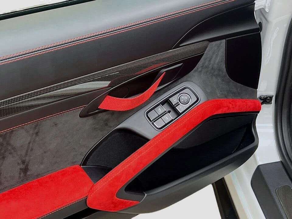 2018 Porsche 991 GT2 RS - Image 19 of 31