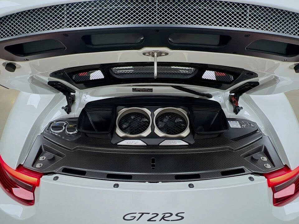 2018 Porsche 991 GT2 RS - Image 25 of 31