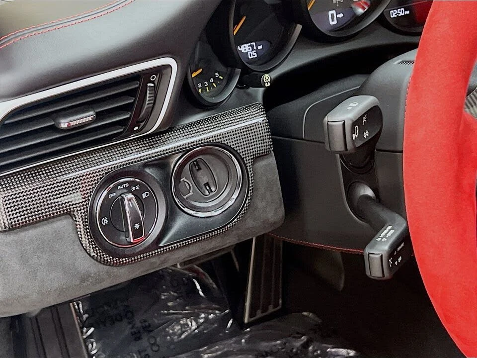 2018 Porsche 991 GT2 RS - Image 11 of 31